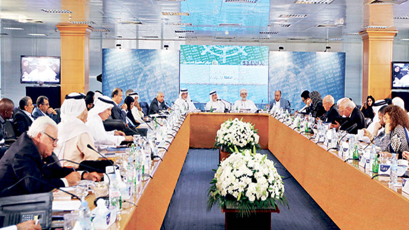المائدة المستديرة تناقش تطوير منجزات “التعاون” وآفاقه المستقبلية