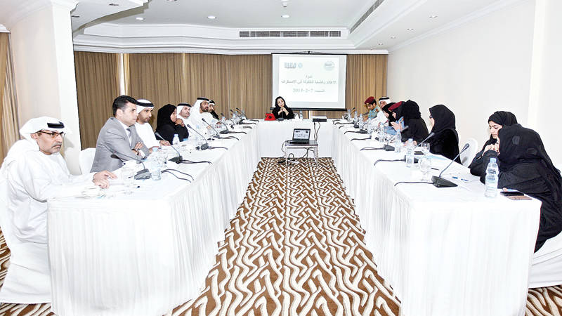 ندوة مركز الخليج للدراسات تدعو لإيجاد سياسة إعلامية لقضايا الطفل