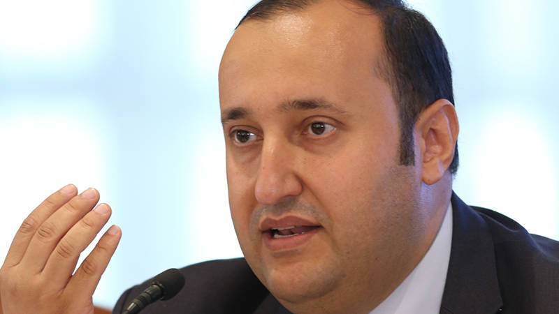 وضع معايير مهنية وأخلاقية لاستخدام «الذكاء الاصطناعي»